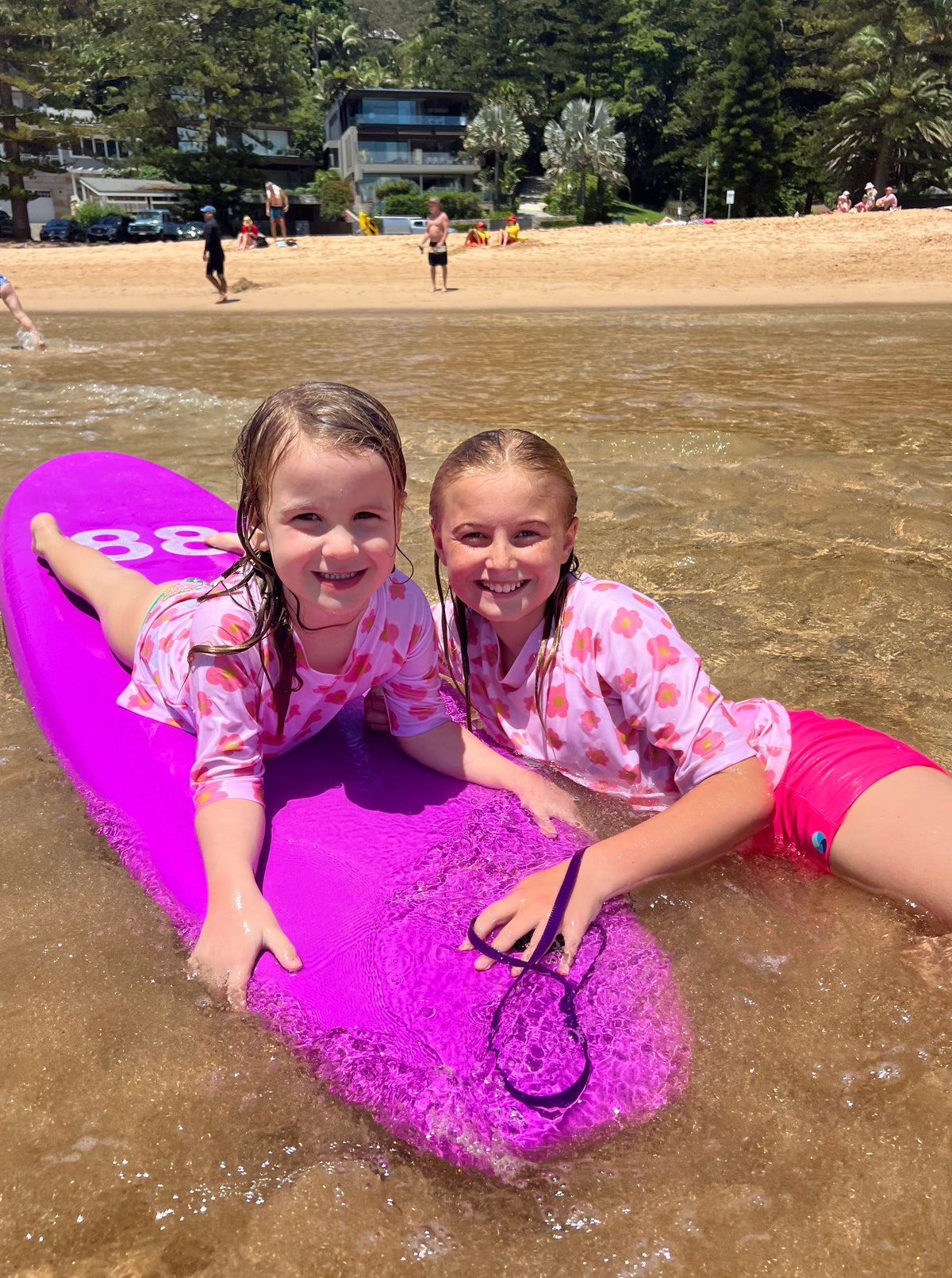 Carla Dinnage (Limited Edition) Pink Daisy - Rashie (Girls) Rashie - Back Beach Rd